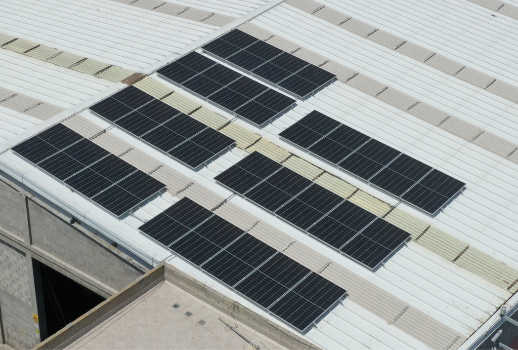 paneles fotovoltaicos para interconexión a CFE