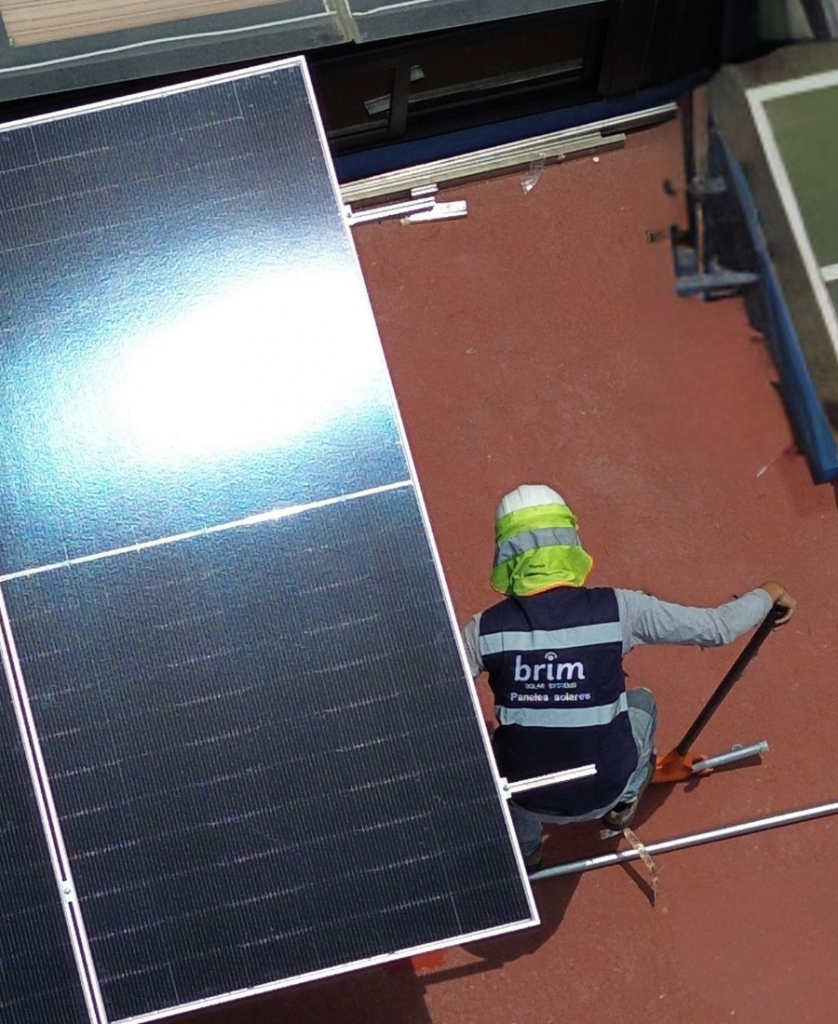 seguro de paneles solares rotos